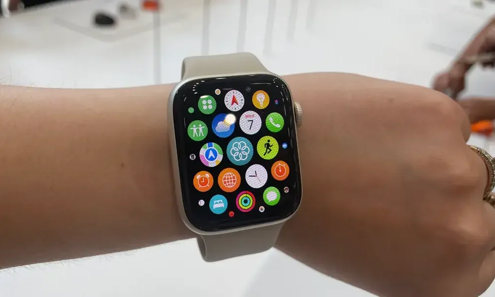 The Pros and Cons of the Apple Watch